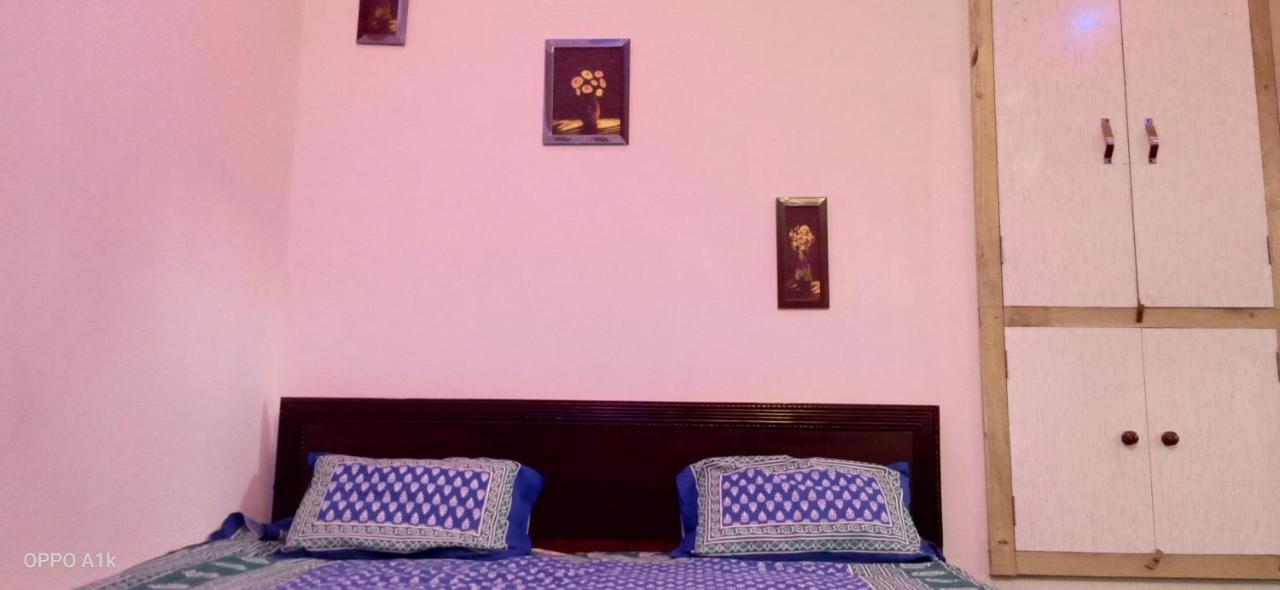 Evergreen Home Stay Almora Exteriör bild