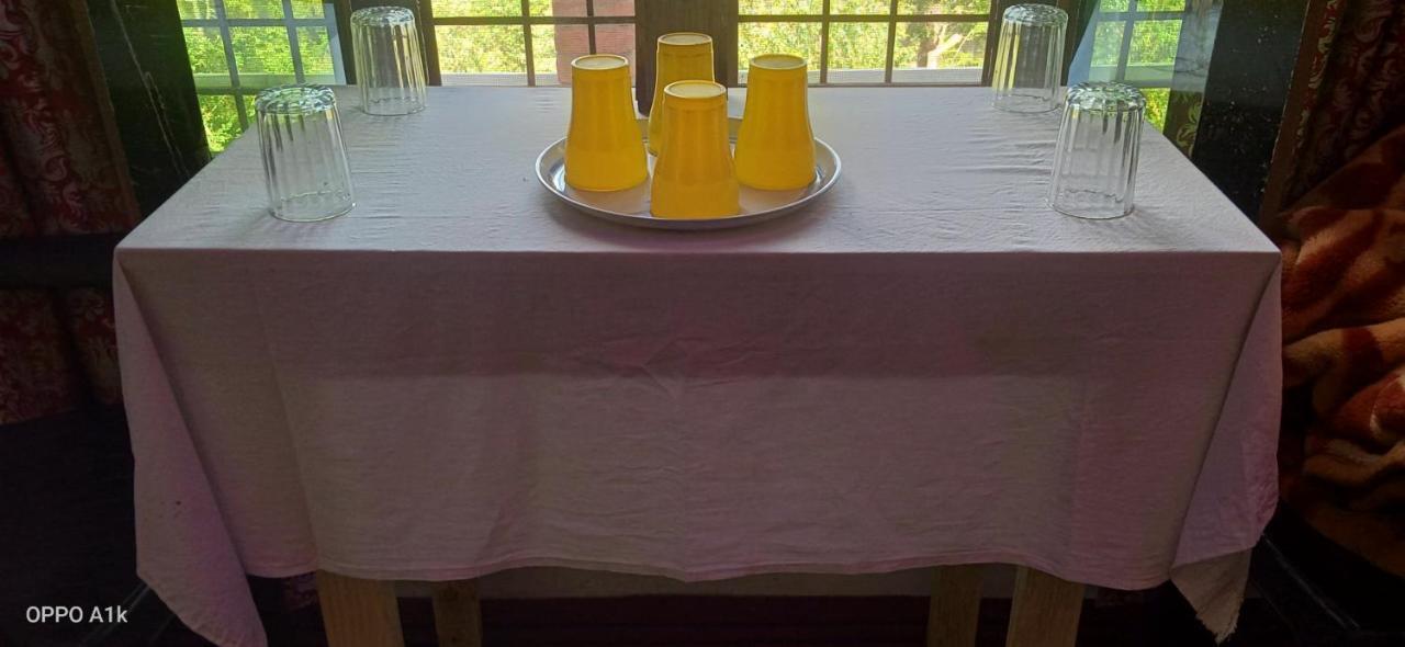 Evergreen Home Stay Almora Exteriör bild