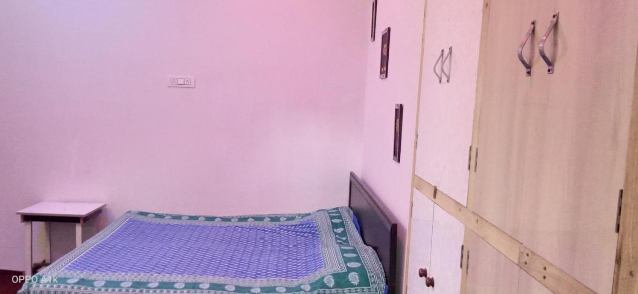 Evergreen Home Stay Almora Exteriör bild