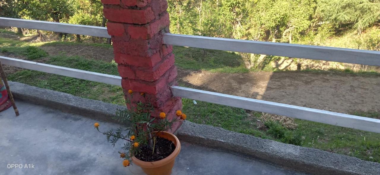 Evergreen Home Stay Almora Exteriör bild
