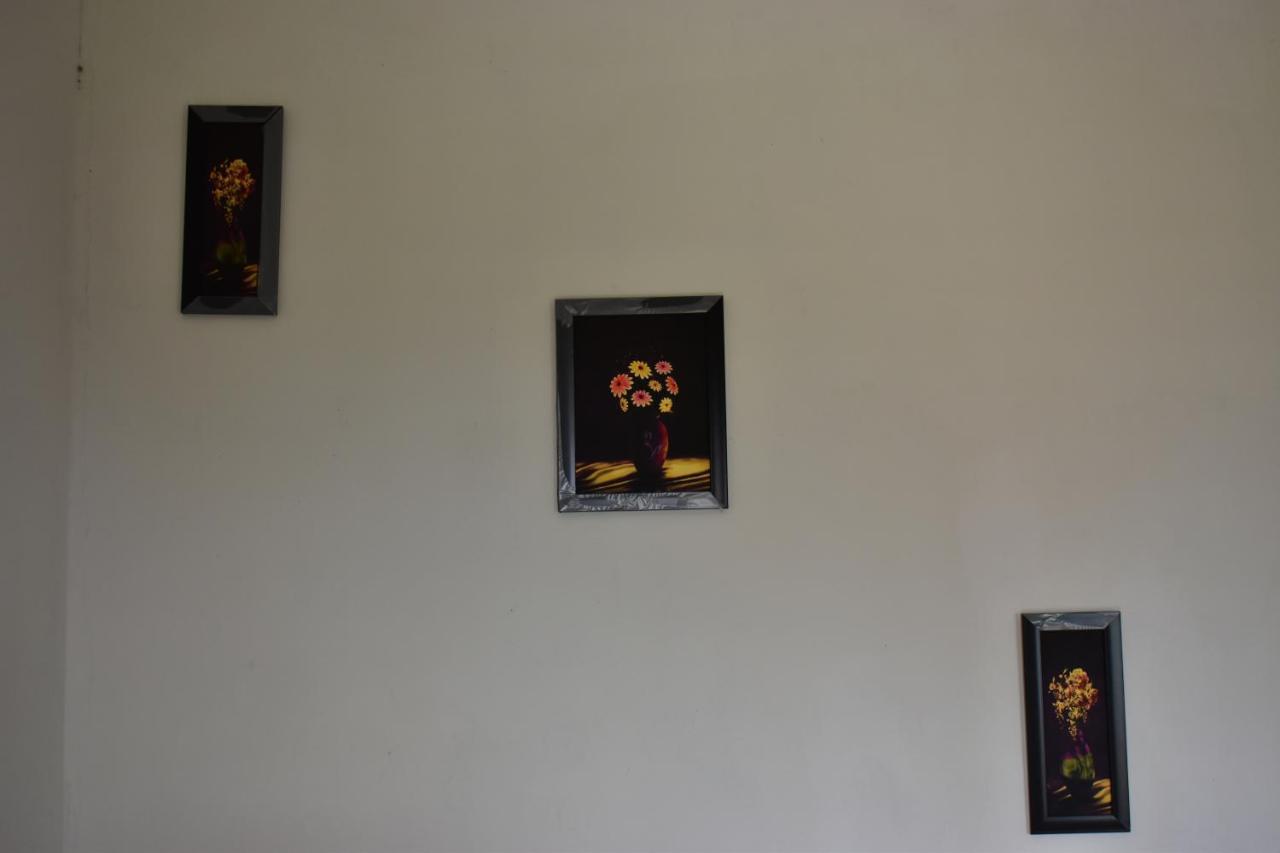 Evergreen Home Stay Almora Exteriör bild