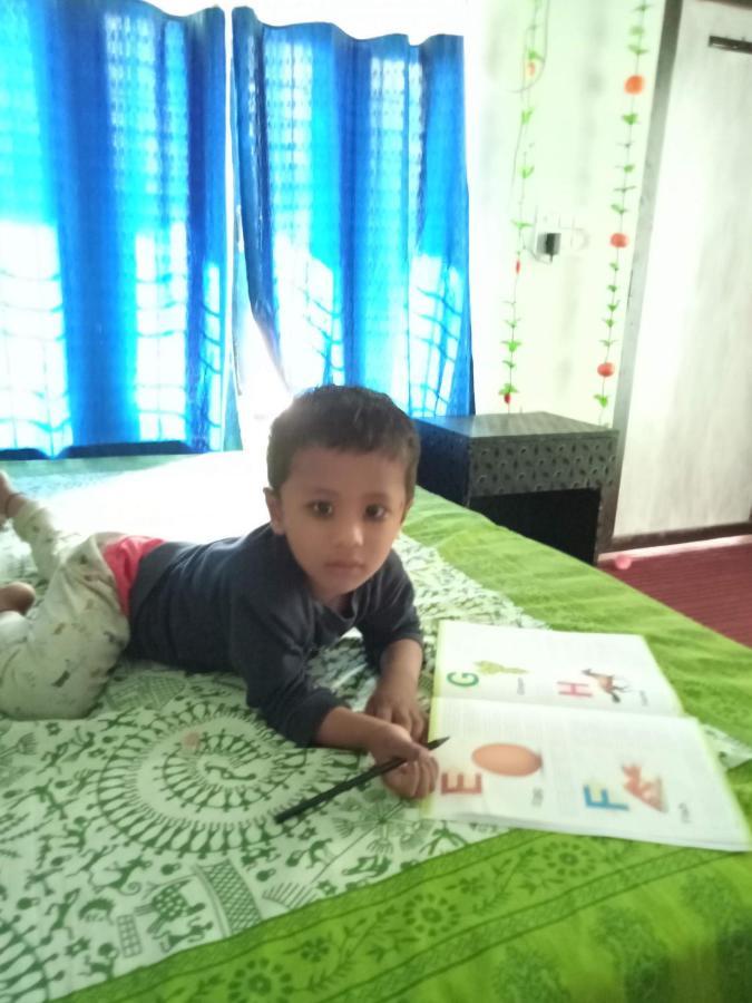 Evergreen Home Stay Almora Exteriör bild