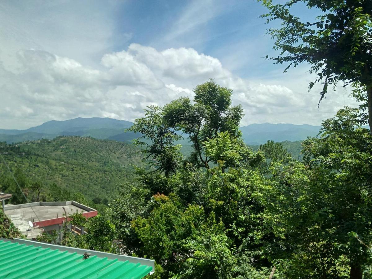 Evergreen Home Stay Almora Exteriör bild