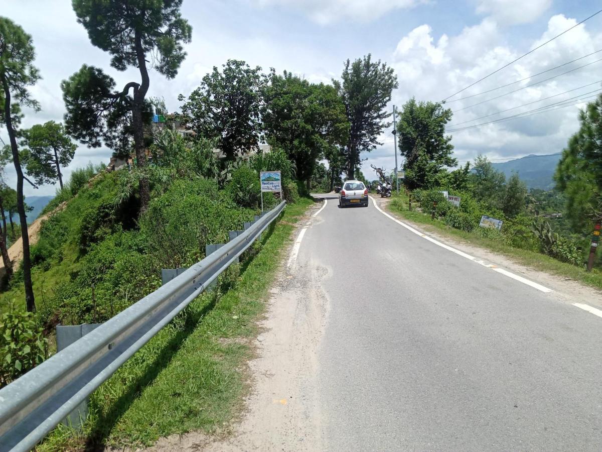Evergreen Home Stay Almora Exteriör bild