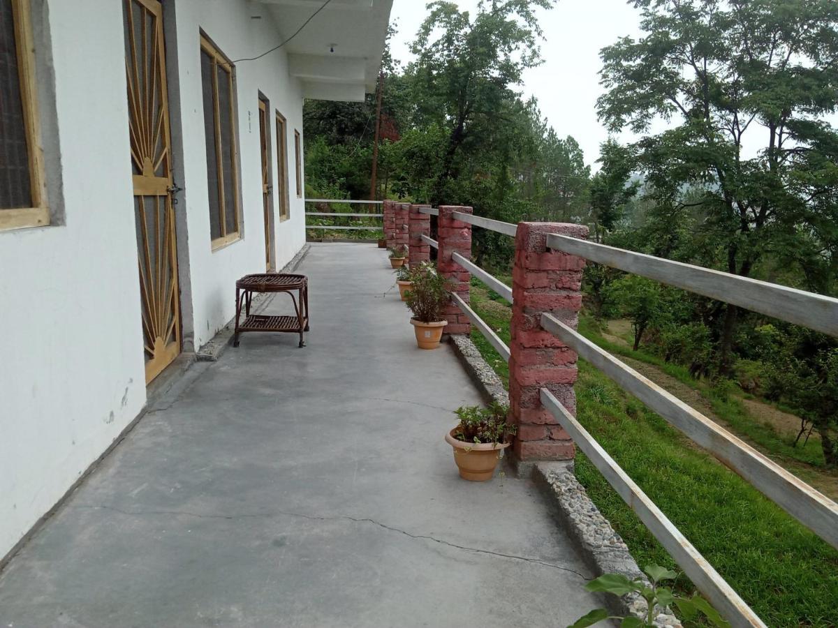 Evergreen Home Stay Almora Exteriör bild