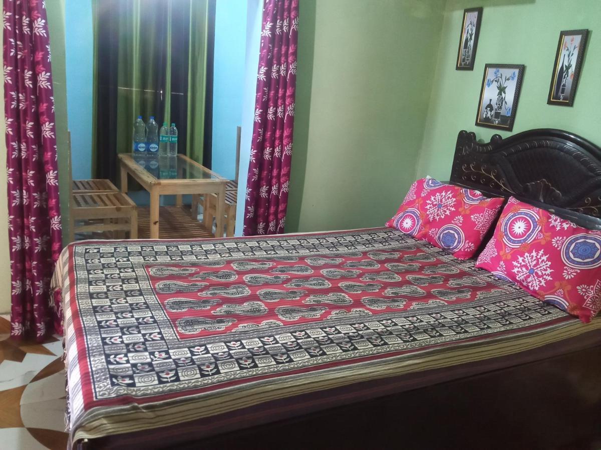 Evergreen Home Stay Almora Exteriör bild