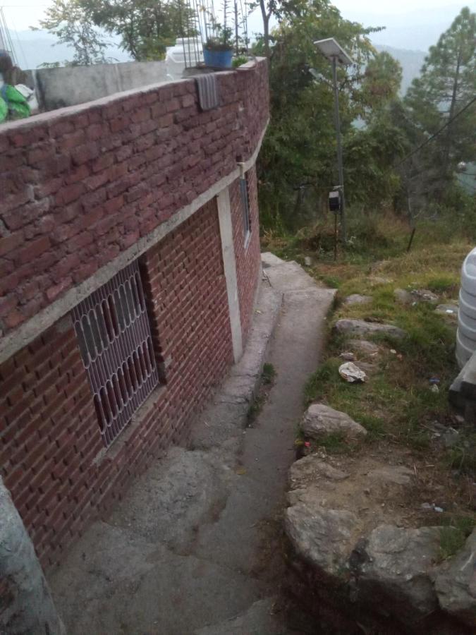 Evergreen Home Stay Almora Exteriör bild
